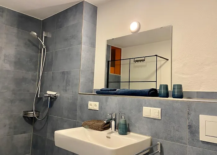 Apartman Galerie Rosenstrasse - Seenahe, Modern Gestaltete Wohlfuehloase *