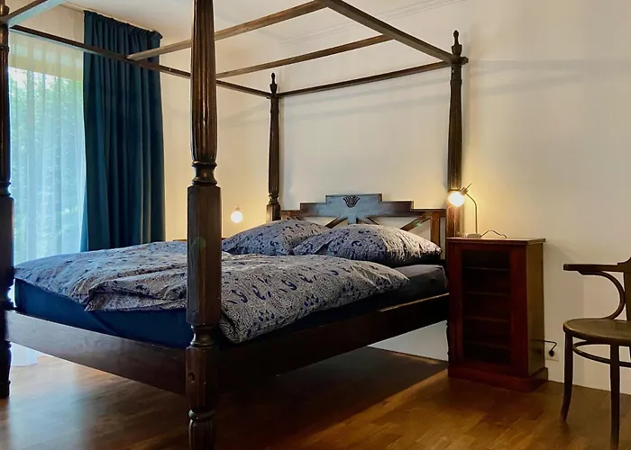 Galerie Rosenstrasse - Seenahe, Modern Gestaltete Wohlfuehloase Apartman *