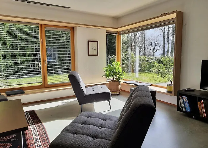 Galerie Rosenstrasse - Seenahe, Modern Gestaltete Wohlfuehloase Apartman *